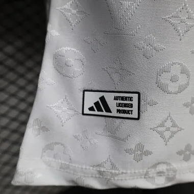 26-27 Real Madrid White Special Edition Kit Player Version Soccer T-Shirt AAAAJersey Supply Yupoo