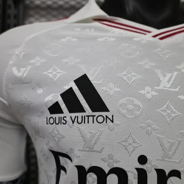26-27 Real Madrid White Special Edition Kit Player Version Soccer T-Shirt AAAAJersey Supply Yupoo