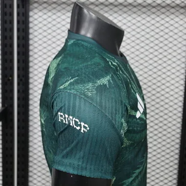 26-27 Real Madrid Green Special Edition Kit Player Version Soccer T-Shirt AAAAJersey Supply Yupoo