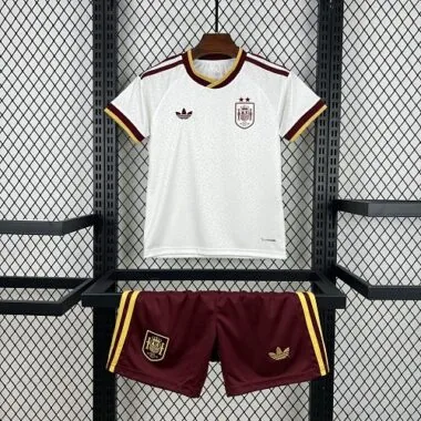 Equipamento infantil de 2 estrelas da Espanha para os jogos fora de casa no Mundial de 2026