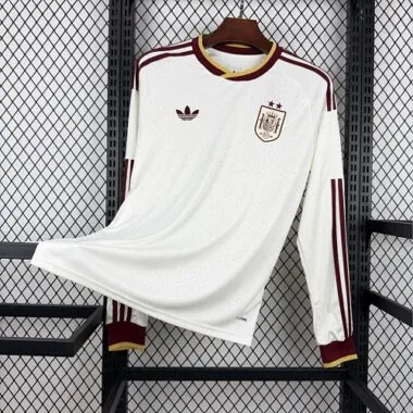 Spanien WM 2026 Auswärtstrikot mit 2 Sternen und langen Ärmeln