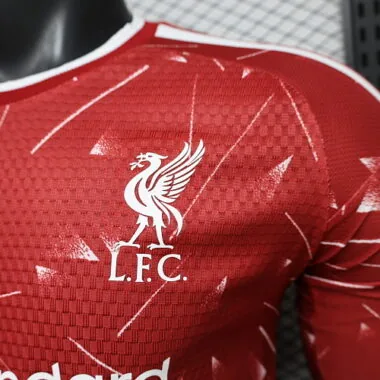 26-27 Liverpool Home Long Sleeves Kit Player Version Soccer T-Shirt AAAAJersey Supply Yupoo