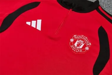 Manchester United 2026/27 Red Training Jersey