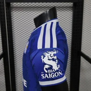 Maillot domicile des joueurs de Leicester City, saison 2026/27