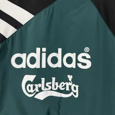 Liverpool 1995/96 Retro Windbreaker Jacket