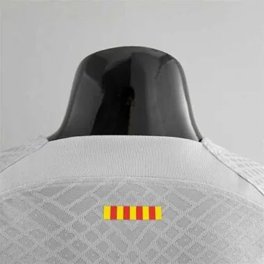 22-23 Barcelona third away player version