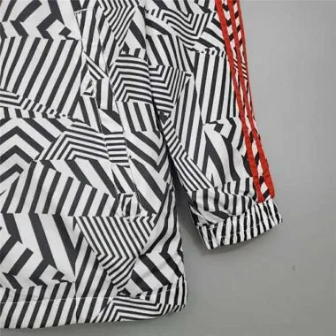 Manchester United 2021/22 Black White Geometric Windbreaker