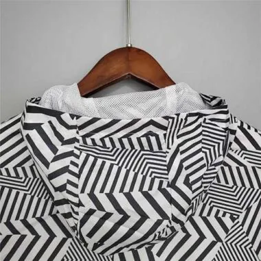 Manchester United 2021/22 Black White Geometric Windbreaker