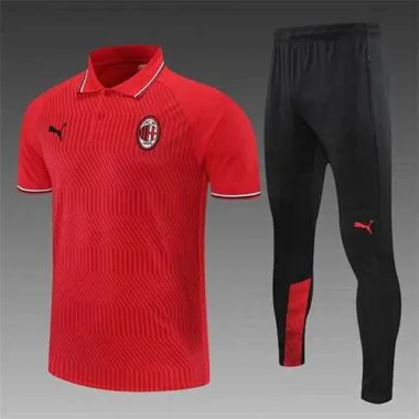 Polo do AC Milan com riscas vermelhas