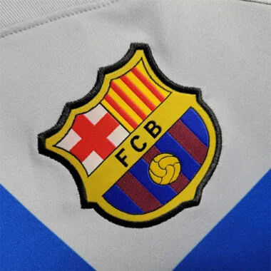 22-23 Barcelona third away