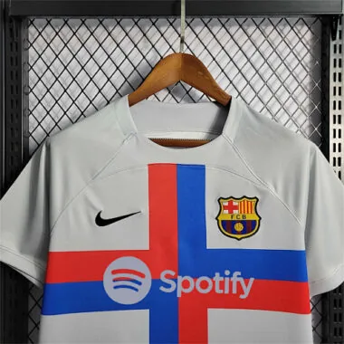 22-23 Barcelona third away