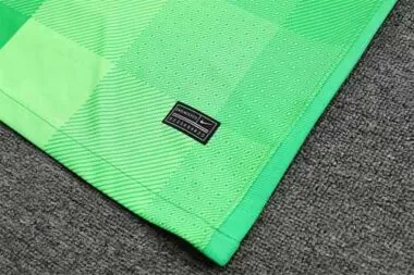 21-22 Barcelona green goalkeeper long sleeve