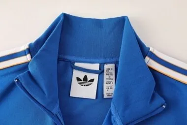 25-26 Real Madrid Jackets Kit Soccer T-Shirt AAAAJersey Supply Yupoo