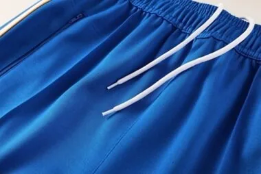 25-26 Real Madrid Jackets Kit Soccer T-Shirt AAAAJersey Supply Yupoo