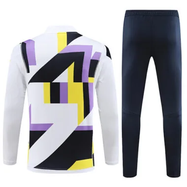 23-24 Real Madrid White&Black Long Sleeve Training Suit Cheap Jerseys Yupoo