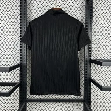 95-96 Liverpool Black Kit Retro Soccer T-Shirt