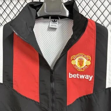 Manchester United 2026/27 Black Red EQT Casual Windbreaker